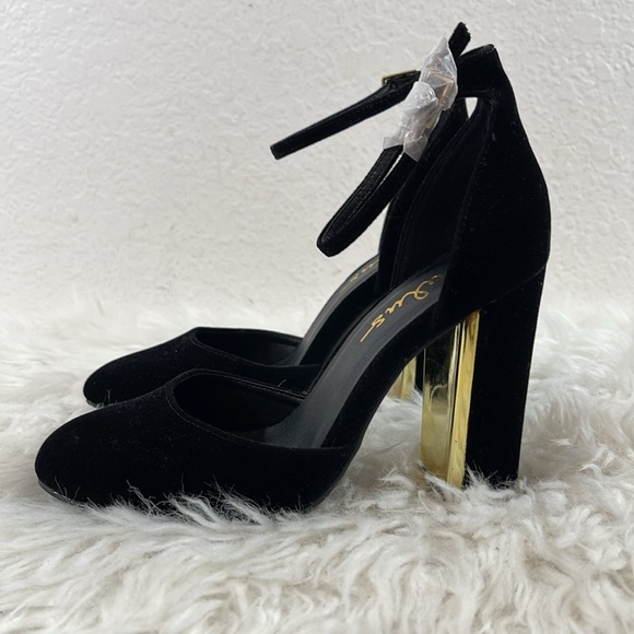 LULUS Laura Black & Gold Velvet Ankle Strap Chunky Heels Size 5 NEW - Picture 6 of 15